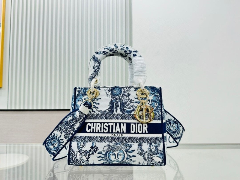 Dior Shopping Bags